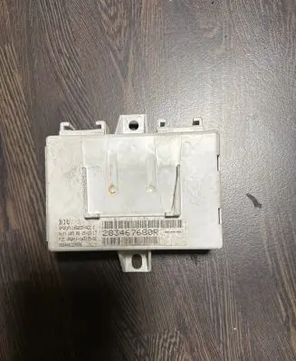 Renault Clio IV Other control units/modules 283467680R