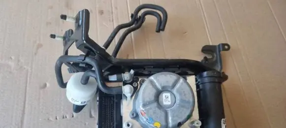 Mercedes-Benz GLC C254 Air suspension compressor/pump A2549015100 10090454493 28530085063