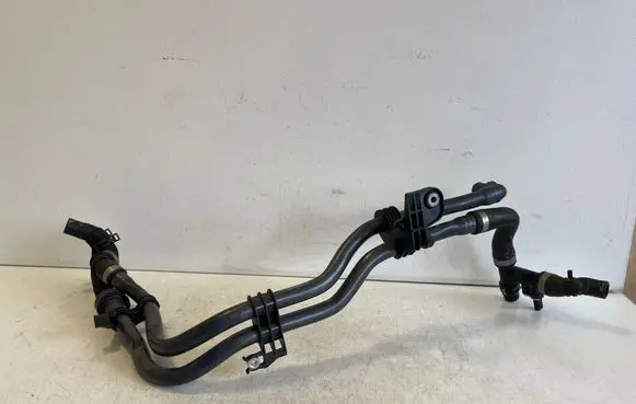 Porsche Taycan 9J1 Engine coolant pipe/hose 9J1815552C