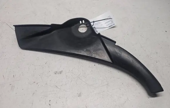 Seat Alhambra (Mk1) Wiper trim 7M0853188H