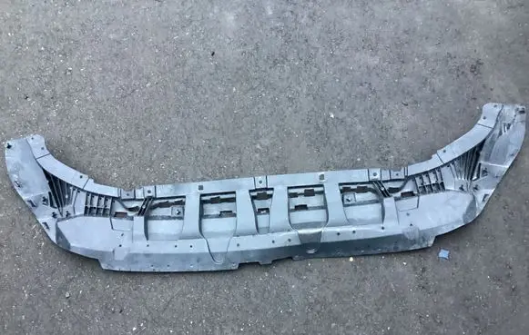 Audi Q8 Front bumper skid plate/under tray 4M8807611F AU536308S