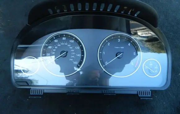 BMW 5 F10 F11 Speedometer (instrument cluster) 9280485