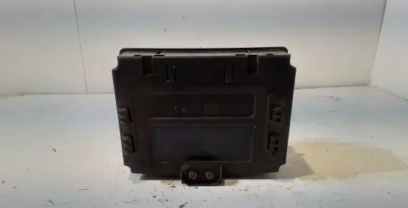 Opel Zafira A Screen/display/small screen 090589755