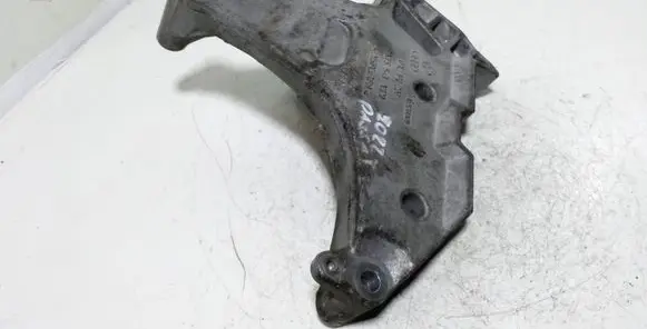 Volkswagen PASSAT B6 Engine mounting bracket 03G199207