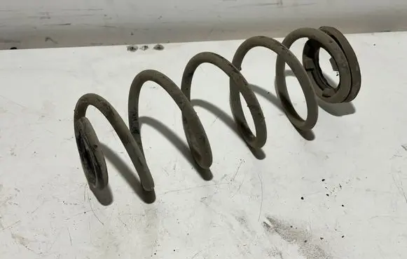 Toyota Yaris Rear coil spring