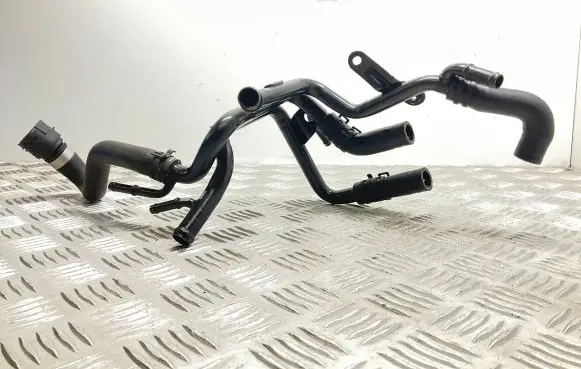 Audi Q3 F3 Engine coolant pipe/hose 04L121064AE 5QF122101BM