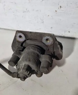 BMW X5 E53 Front brake caliper