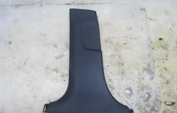 (A) pillar trim