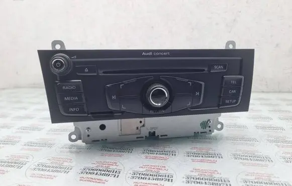 Audi A4 S4 B8 8K Radio/CD/DVD/GPS head unit 8T1035186C