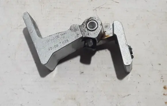 Front door upper hinge
