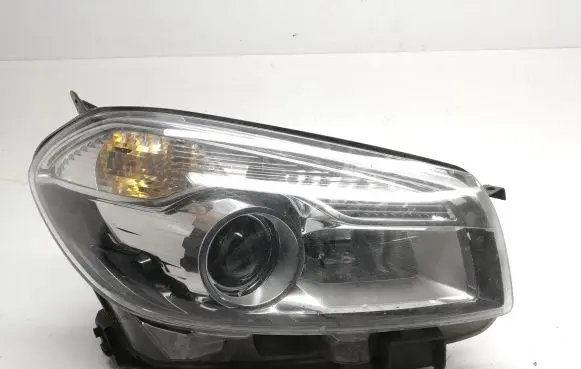 Nissan Qashqai Headlight/headlamp XENONRHD