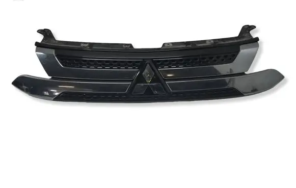 Mitsubishi Outlander Front bumper upper radiator grill 7450B304 7450B305