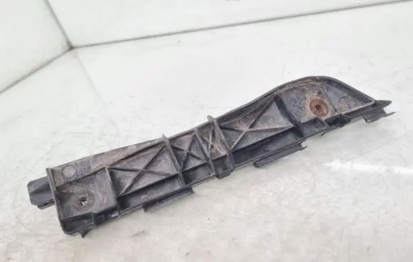 Toyota Avensis T250 Front bumper mounting bracket 5253505020