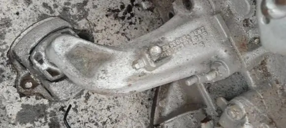 Mercedes-Benz W123 Engine mounting bracket 6152231404