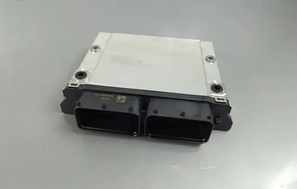KIA Sportage Engine control unit/module 391992M021