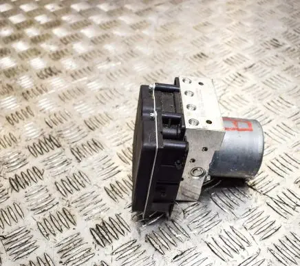 Porsche 997 ABS Pump 99735575506