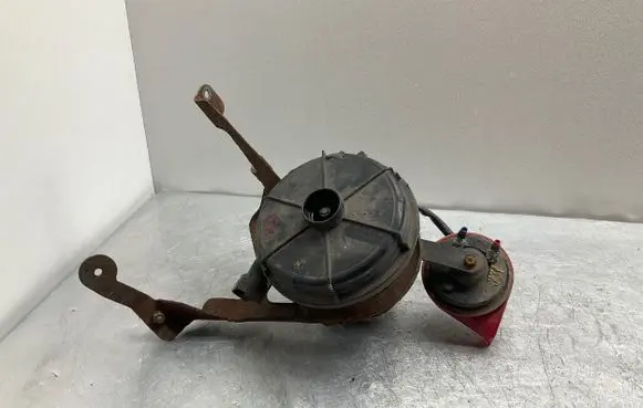 BMW 5 E60 E61 Secondary air pump 7508267 72812901
