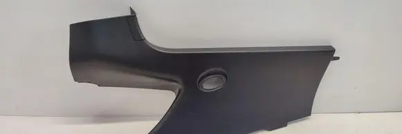 (C) pillar trim