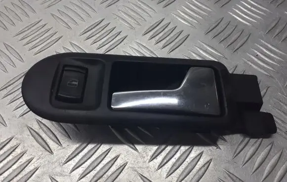 Volkswagen PASSAT B5.5 Rear door interior handle trim 3B1837114