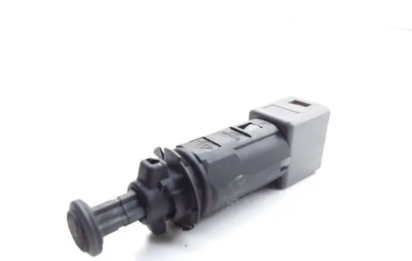 Clutch pedal sensor