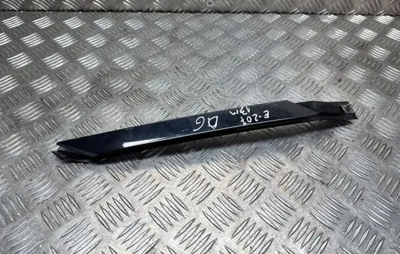 Mercedes-Benz E C207 W207 Rear door windshield rail A2077350257