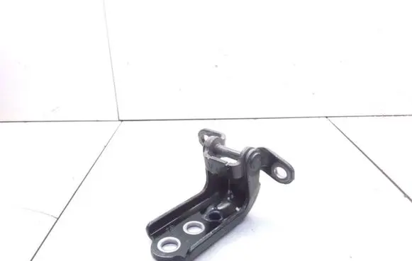 Subaru Forester SH Rear door lower hinge