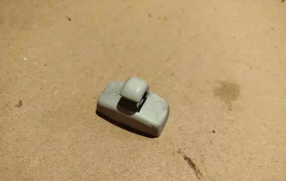 Sun visor clip/hook/bracket