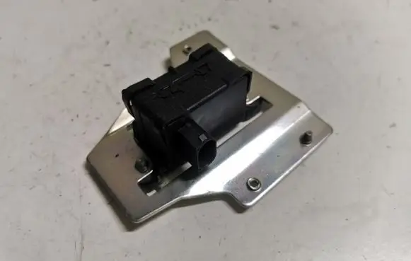 BMW 3 E90 E91 ESP (stability system) control unit 6762769
