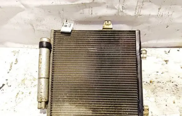 A/C cooling radiator (condenser)