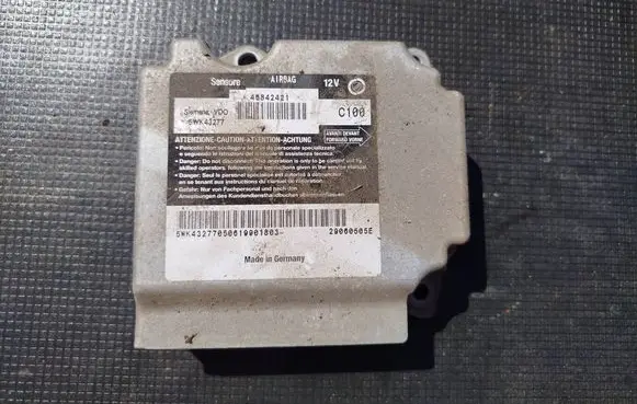 Alfa Romeo 147 Airbag control unit/module 46842421 29060505E 5WK43277