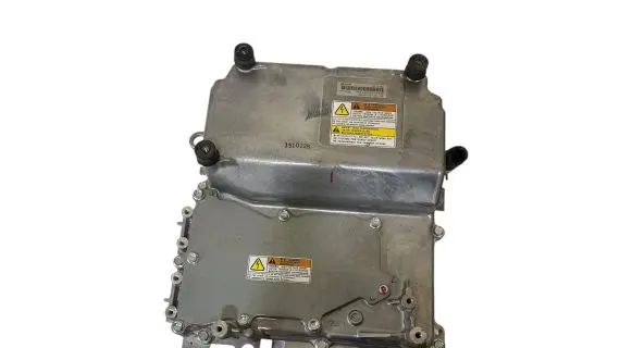 Mitsubishi Outlander Voltage converter/converter module 9410A098 CZ2425020489 MA23974727