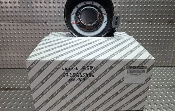 Fiat 500 Speedometer (instrument cluster) S25071969 735635496