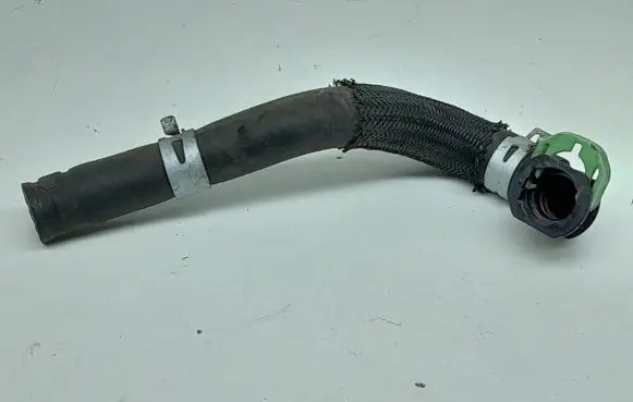 Toyota Prius (XW30) Engine coolant pipe/hose