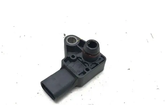 Ford Puma Air pressure sensor KX7A9F479AB KX7A-9F479-AB