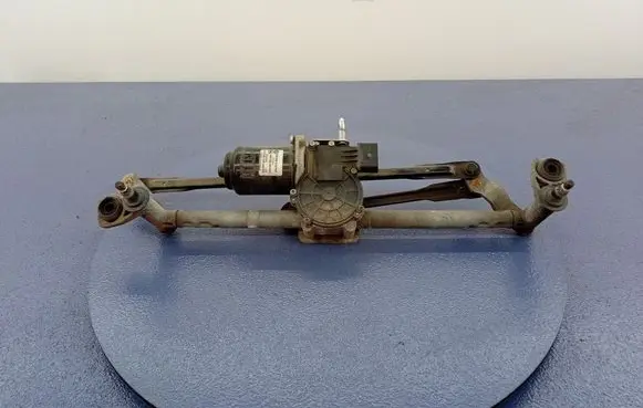 Skoda Fabia Mk3 (NJ) Front wiper linkage and motor 5JB955113