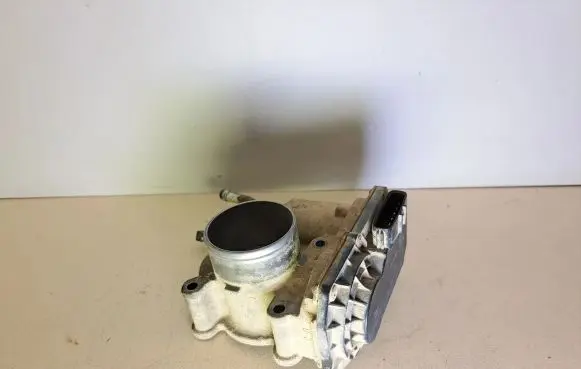 Mitsubishi Colt Throttle valve MN195709 05T096