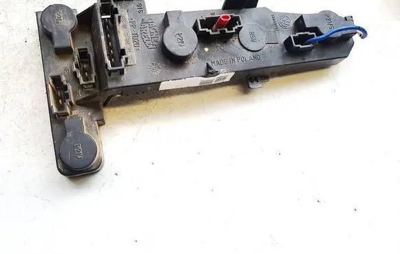 Tail light bulb cover holder