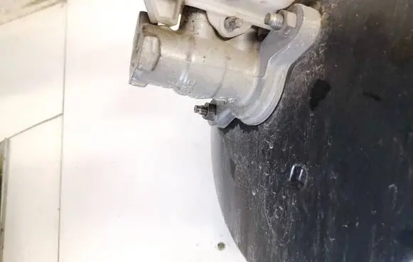 Toyota Avensis T270 Master brake cylinder 0204y24692