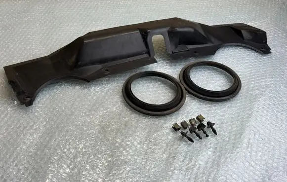 BMW 5 E39 Other engine bay part 8158237 51718158237