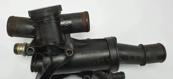 Peugeot 307 Thermostat housing 9656182980
