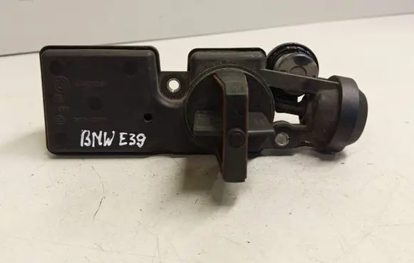 BMW 5 E39 Electric throttle body valve 1440049 0928400388