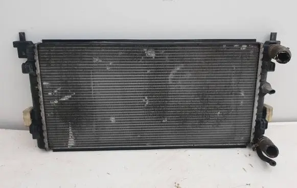 Volkswagen Polo V 6R Coolant radiator 6R0121253A 3115C