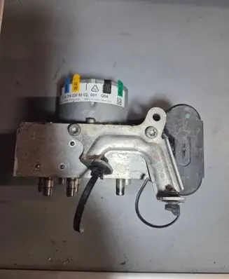 Mercedes-Benz S W223 Air suspension compressor/pump A2143209902 15150003694