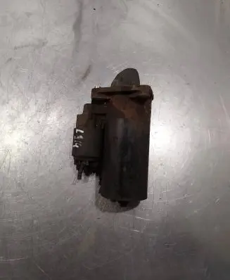 Suzuki SX4 Starter motor 0001109270