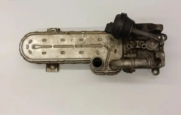 Audi A3 S3 8P EGR valve 03G131513J 03G131063F