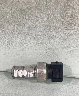 Volvo V60 Air conditioning (A/C) pressure sensor 31292004