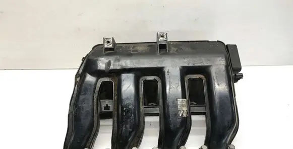 BMW X3 E83 Intake manifold 7795393