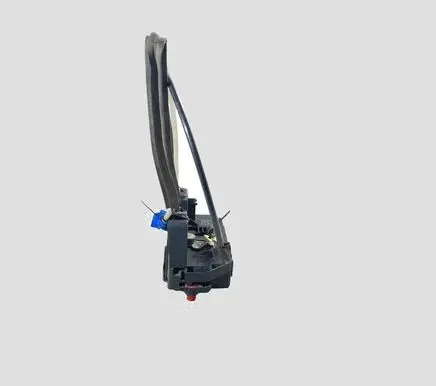 Opel Astra G Rear door lock 24414134
