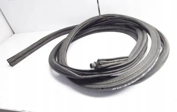 Citroen Xsara Picasso Trunk rubber seal (body) 