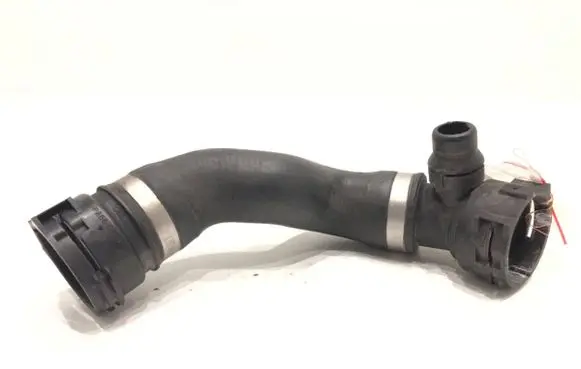 BMW 5 F10 F11 Engine coolant pipe/hose 7811983
